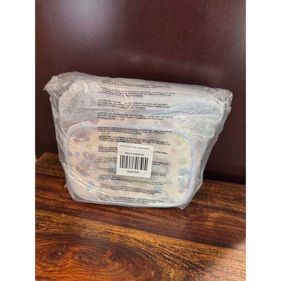 NEW Loungefly Disney Baby Donald Duck Stars Camera Crossbody Bag - Picture 7 of 7